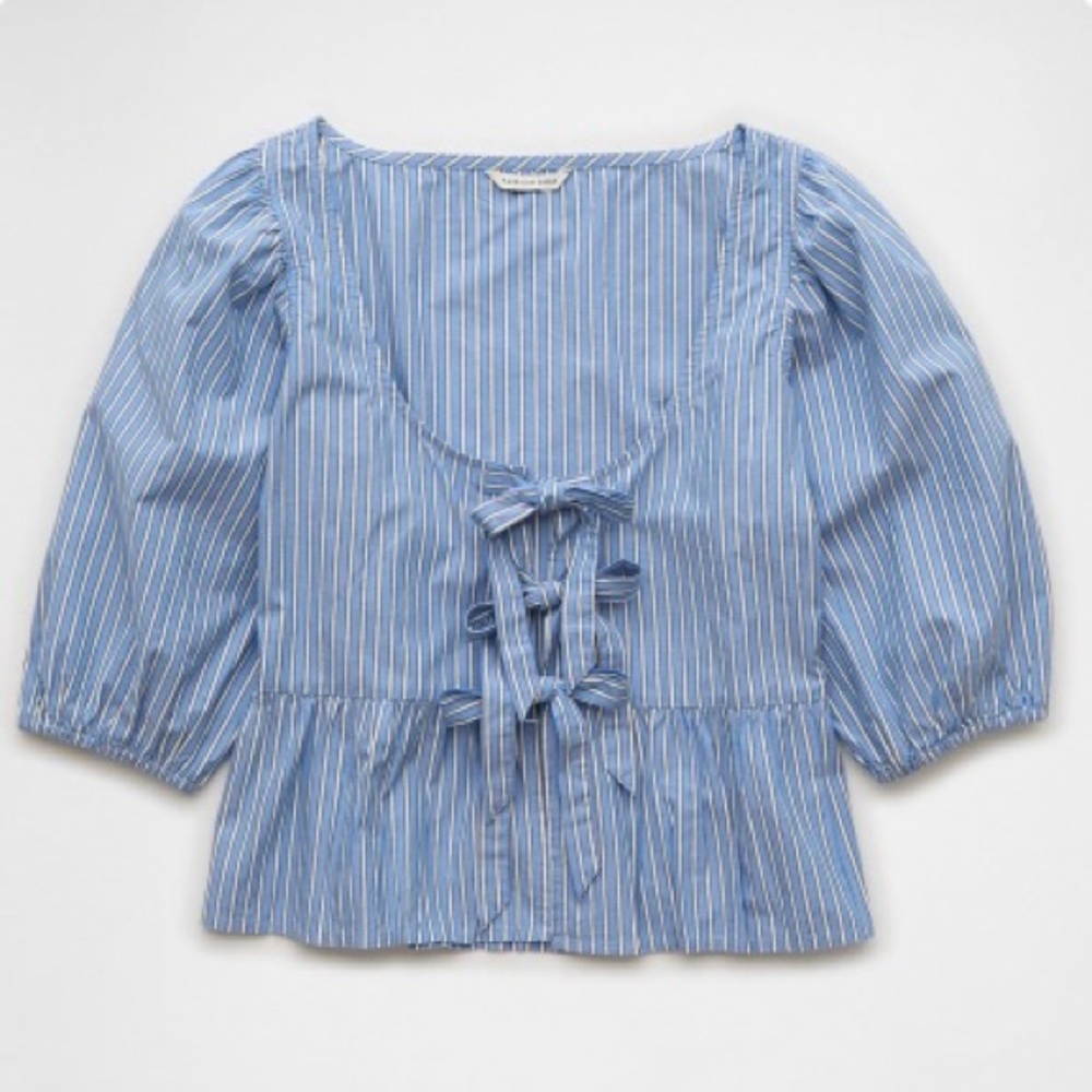 AE Front Tie Puff Sleeve Blouse